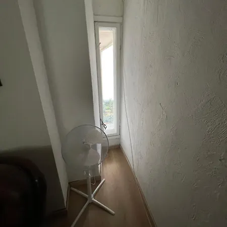 Dwupietrowe Mieszkanie W Centrum Warszawy *